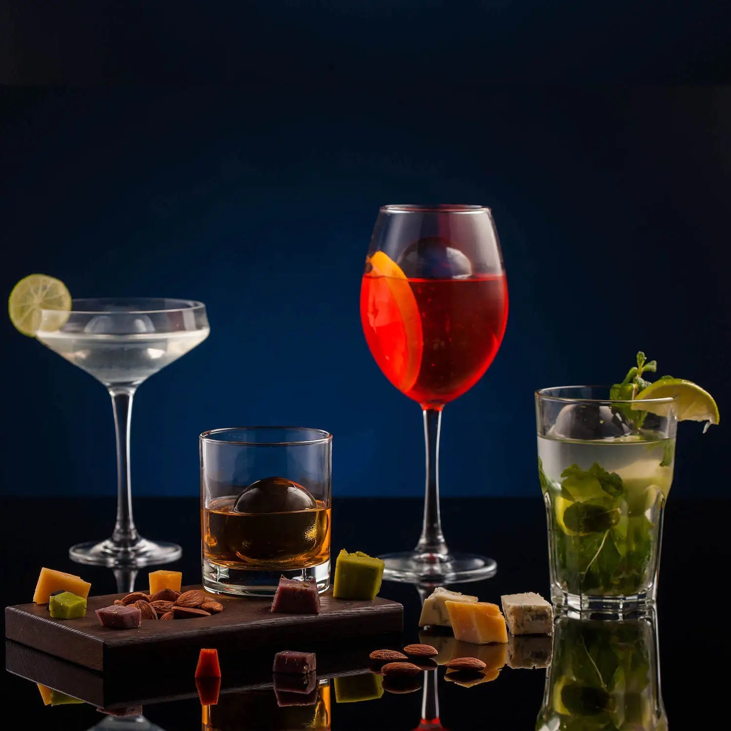 Clear Ice 1 Ball Maker Ice Cube Trays BERLINZO 