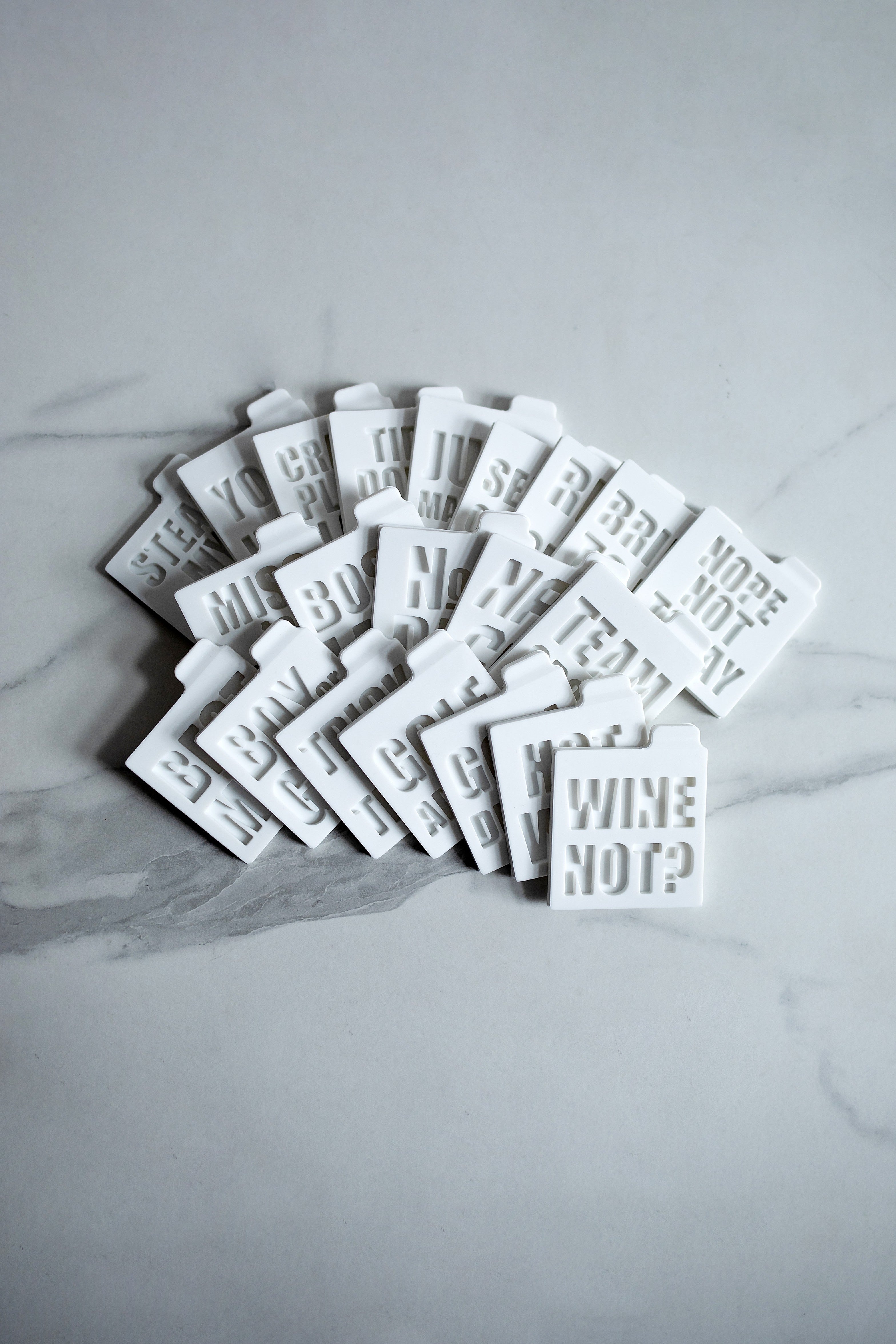 8 Clear Ice Cubes Maker